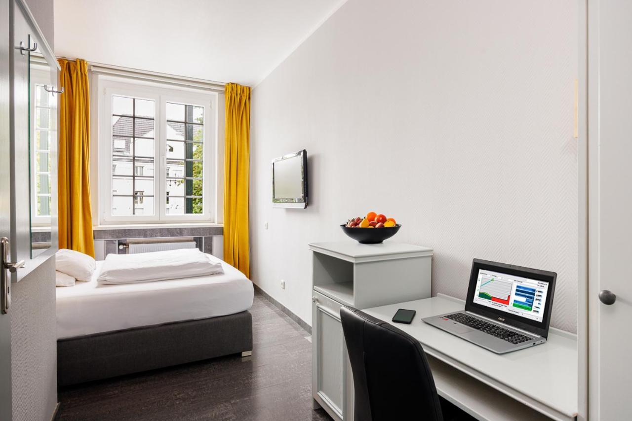 Hotel In 16 Heidelberger Hof Düsseldorf